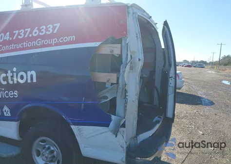 2023 Chevrolet Express Cargo Rwd 2500 Regular Wheelbase Wt z USA, uszkodzony, nr VIN 1GCWGAFP1P1133094